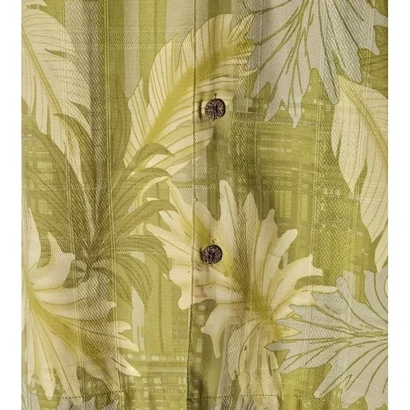 TOMMY BAHAMA Hawaiian Shirt 100% Silk Multi Color Floral Men's Size Large - Picture 9 of 11